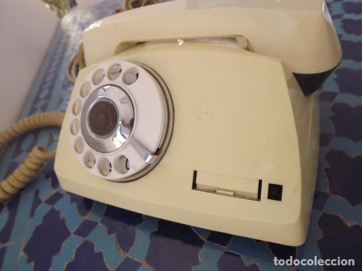 Tel&eacute;fonos: telefono sovietico en baquelita - Foto 2