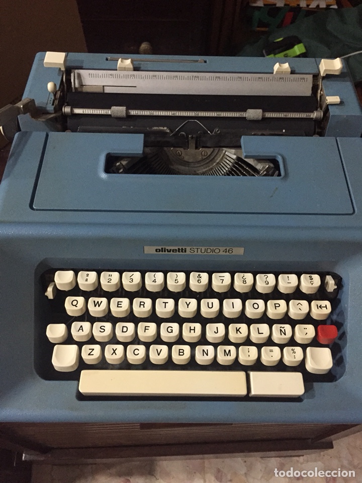 Antig&uuml;edades: M&aacute;quina de escribir Olivetti Studio 46 con funda-caj&oacute;n - Foto 1