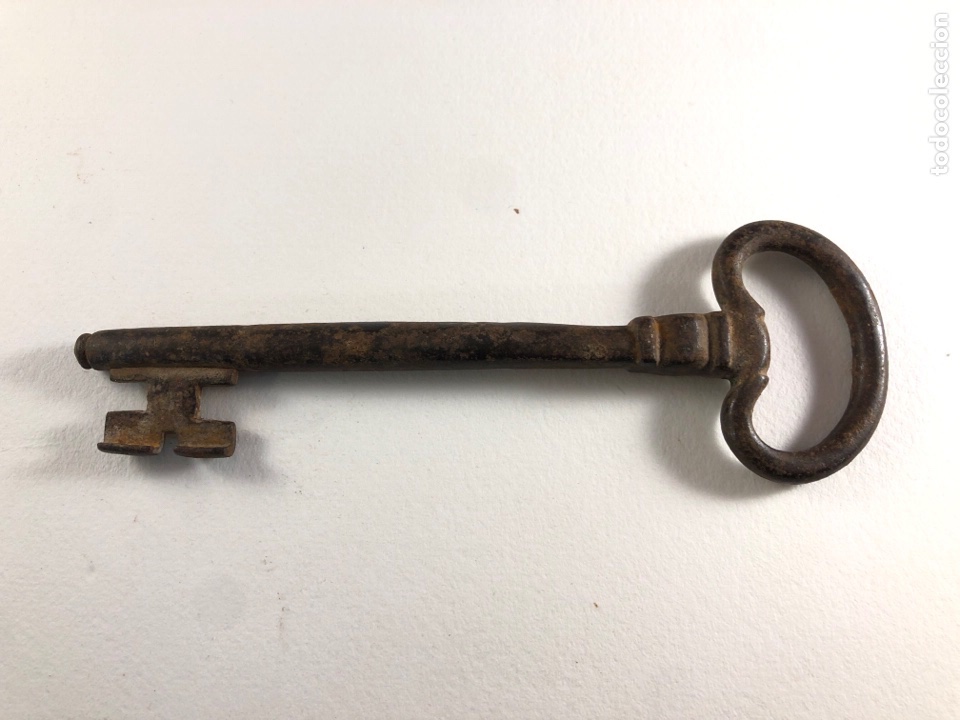 Antig&uuml;edades: LLAVE ANTIGUA - Foto 1