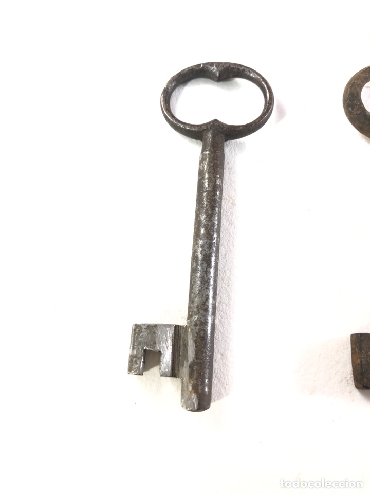 Antig&uuml;edades: LOTE DE 4 LLAVES ANTIGUAS - Foto 2