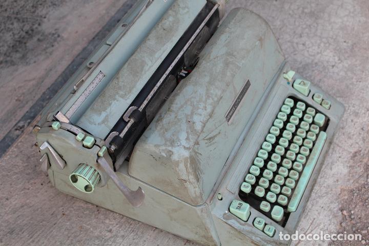 Antig&uuml;edades: M&aacute;quina de escribir HERMES AMBASSADOR - Foto 2