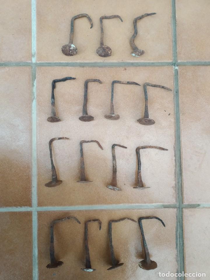 Antig&uuml;edades: CLAVOS ANTIGUOS FORJA - Foto 1