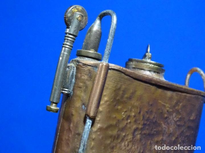 Antig&uuml;edades: ANTIGUO MECHERO DE BRONCE. 14x9x4 CM. - Foto 7