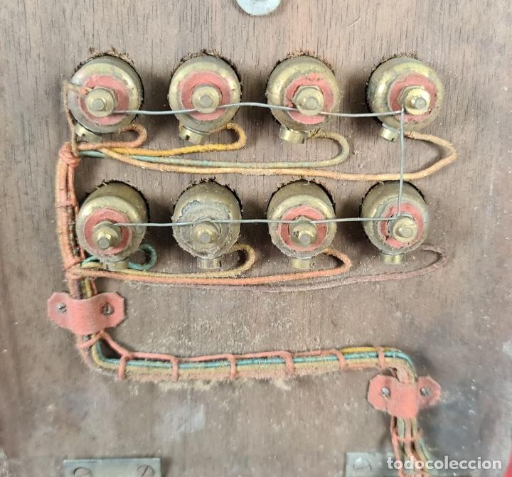 Tel&eacute;fonos: CONJUNTO DE CENTRALITAS E INTERCOMUNICADORES. LA TELEIBERICA. CIRCA 1930. - Foto 8