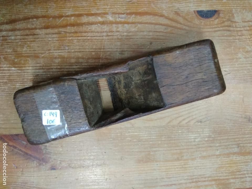 Antig&uuml;edades: Base cepillo antiguo de carpintero C-149. Caja cepillos - Foto 1