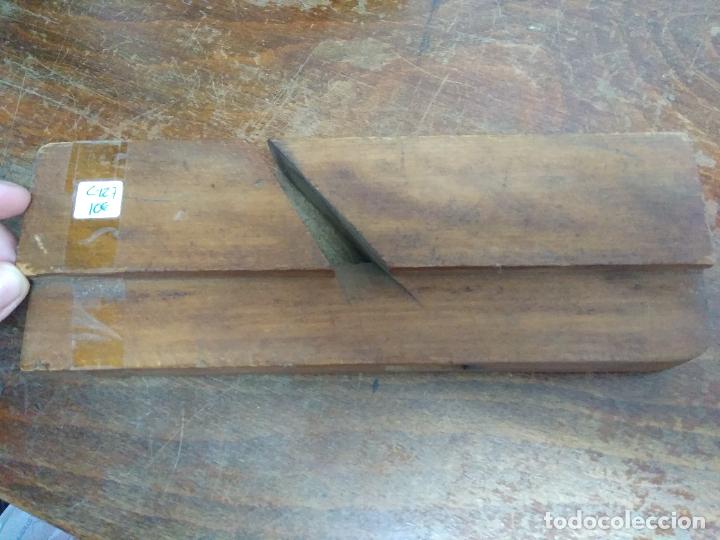Antig&uuml;edades: Base de cepillo antiguo carpintero C-127. Caja cepillo - Foto 3