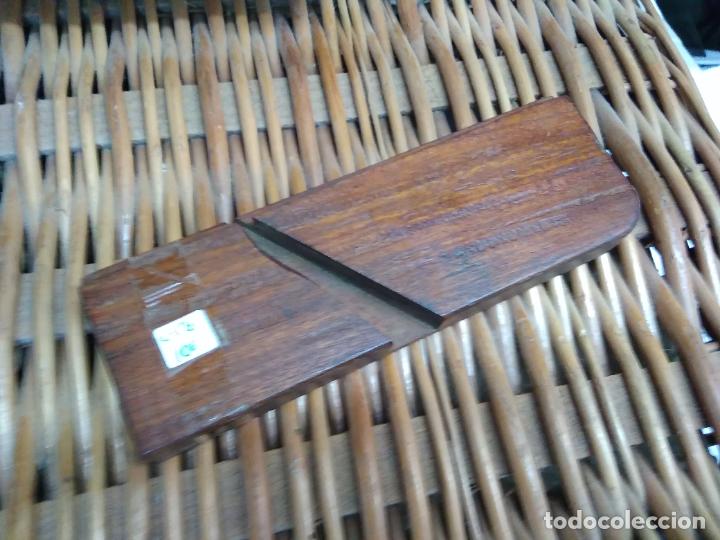 Antig&uuml;edades: Base de cepillo de carpintero C-136. Caja cepillos - Foto 4