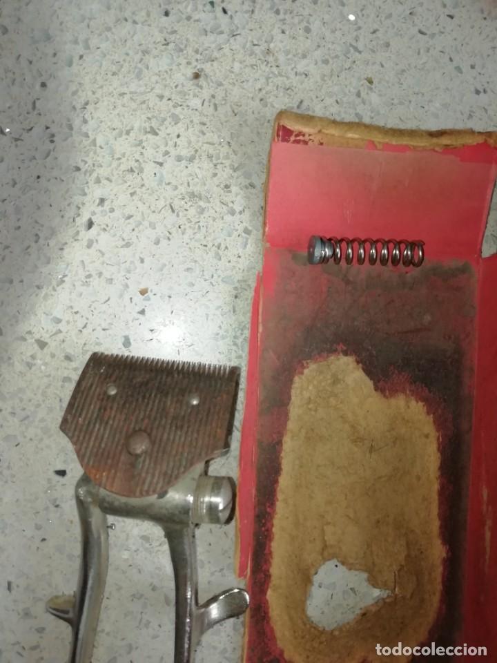 Antig&uuml;edades: Antigua Maquinilla para cortar el pelo - Foto 3