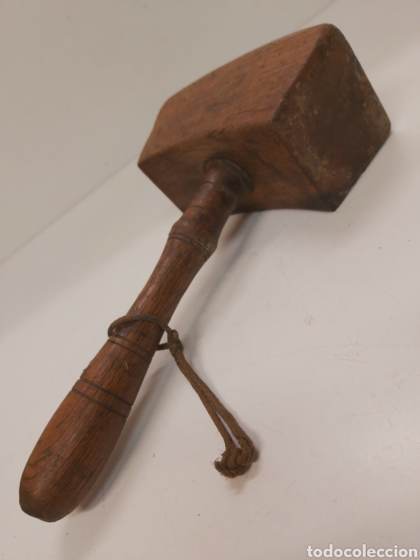 Antig&uuml;edades: Gran maza de encina 950gr - Foto 2