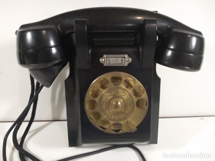 Tel&eacute;fonos: Antiguo tel&eacute;fono Ericsson de pared - Foto 1