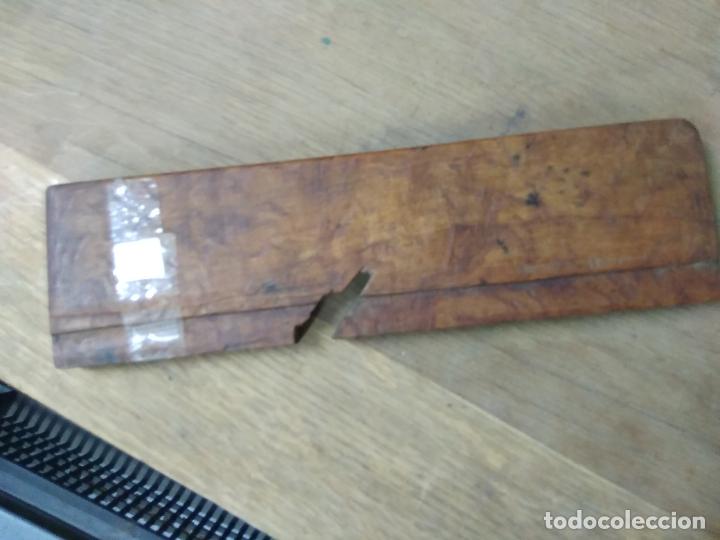Antig&uuml;edades: Antigua base de cepillo carpintero. C-142. Caja cepillos 2 - Foto 2