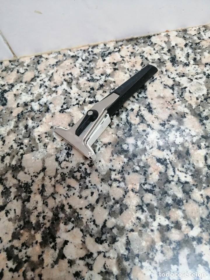 Antig&uuml;edades: ANTIGUA MAQUINILLA GILLETTE TECHMATIC ADJUSTABLE - Foto 1