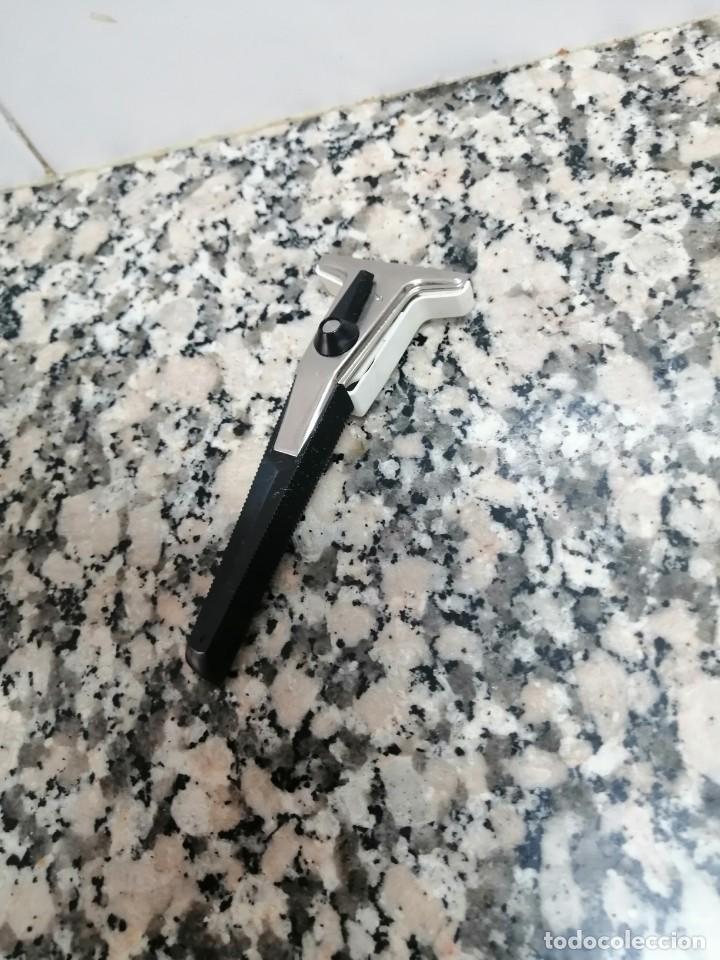 Antig&uuml;edades: ANTIGUA MAQUINILLA GILLETTE TECHMATIC ADJUSTABLE - Foto 2