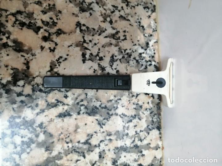 Antig&uuml;edades: ANTIGUA MAQUINILLA GILLETTE TECHMATIC ADJUSTABLE - Foto 3