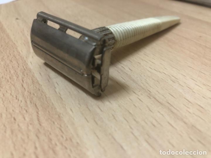 Antig&uuml;edades: ANTIG&Uuml;A M&Aacute;QUINA DE AFEITAR MARCA GILLETTE - Foto 1