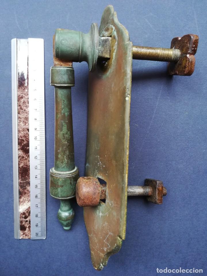Antig&uuml;edades: LLAMADOR DE PUERTA EN LAT&Oacute;N O BRONCE - Foto 2