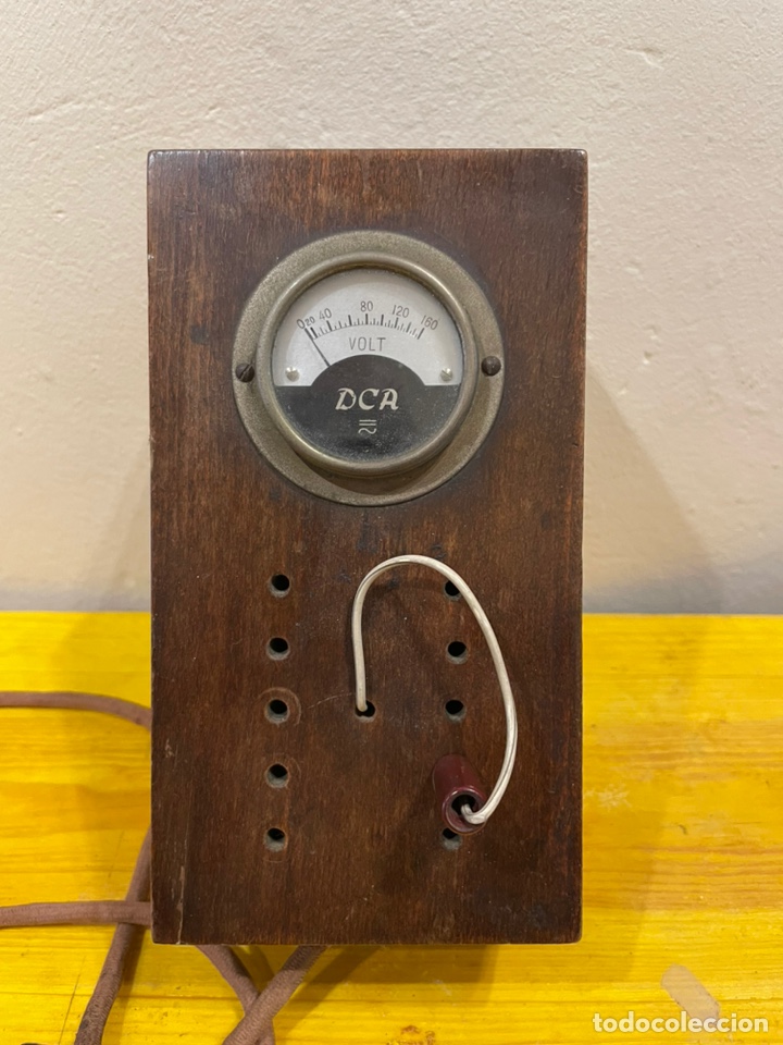 Antig&uuml;edades: Volt&iacute;metro - Foto 1