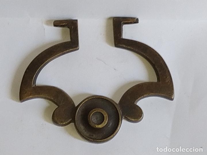 Antig&uuml;edades: 3 asas en bronce se. XIX - Foto 2