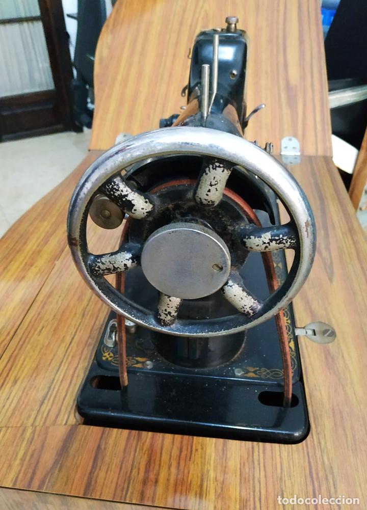 Antig&uuml;edades: M&Aacute;QUINA DE COSER SIGMA CON MUEBLE. - Foto 7