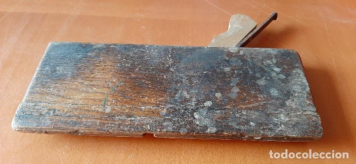 Antig&uuml;edades: ANTIGUO CEPILLO DE MADERA MACHIEMBRAR. - Foto 2