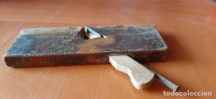 Antig&uuml;edades: ANTIGUO CEPILLO DE MADERA MACHIEMBRAR. - Foto 3