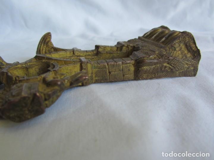 Antig&uuml;edades: Aplique pieza de bronce dorado arco g&oacute;tico - Foto 9