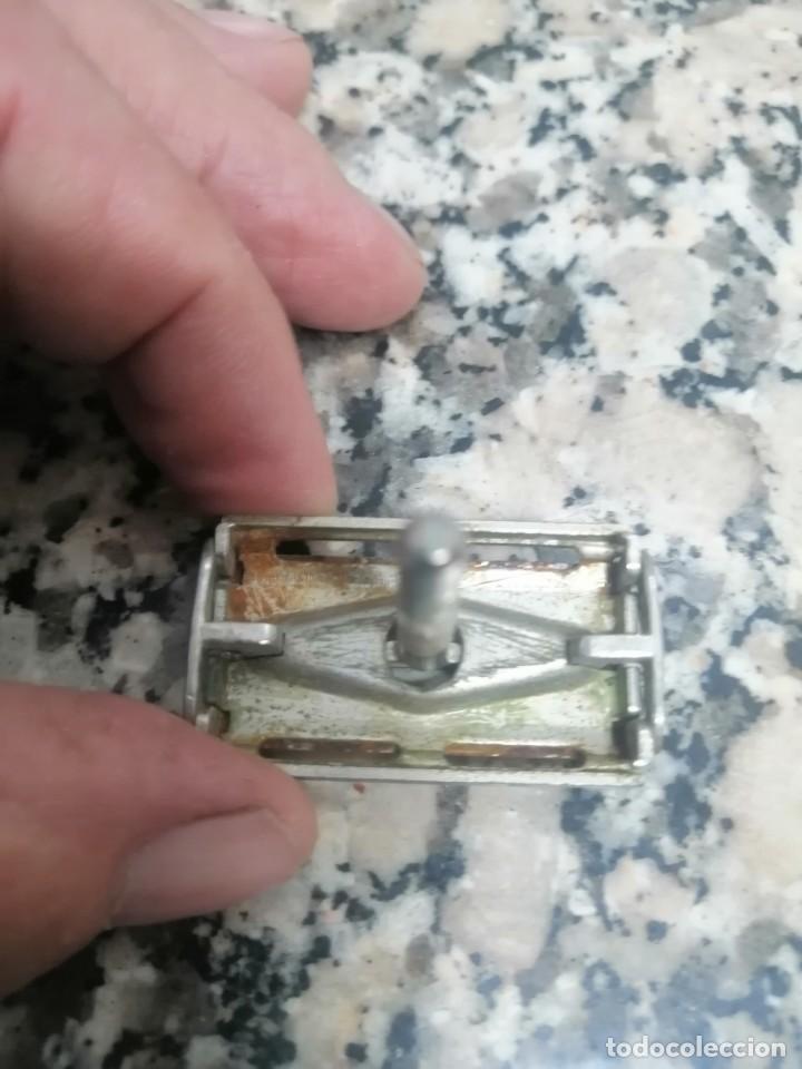 Antig&uuml;edades: MAQUINILLA AFEITAR GILLETTE PARA REPARAR - Foto 5
