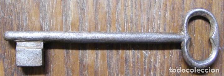 Antig&uuml;edades: LLAVE, MIDE 15 CM - Foto 1