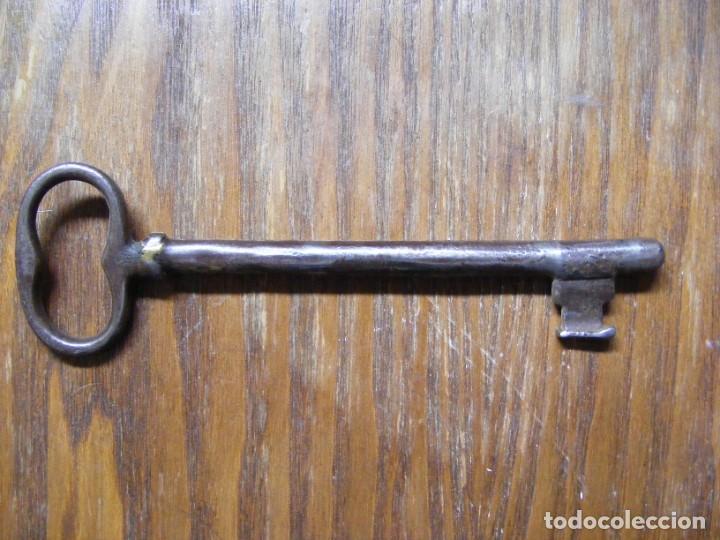 Antig&uuml;edades: LLAVE, MIDE 15 CM - Foto 2