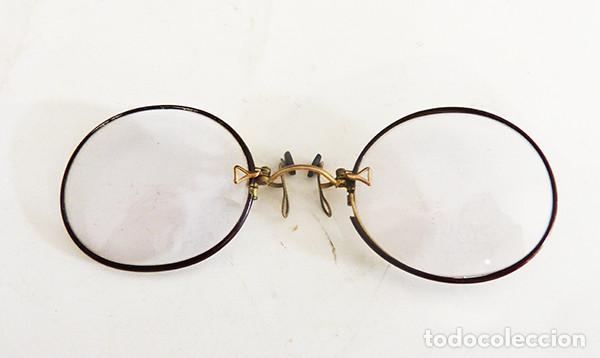 Antig&uuml;edades: Gafas antiguas con funda - Foto 3