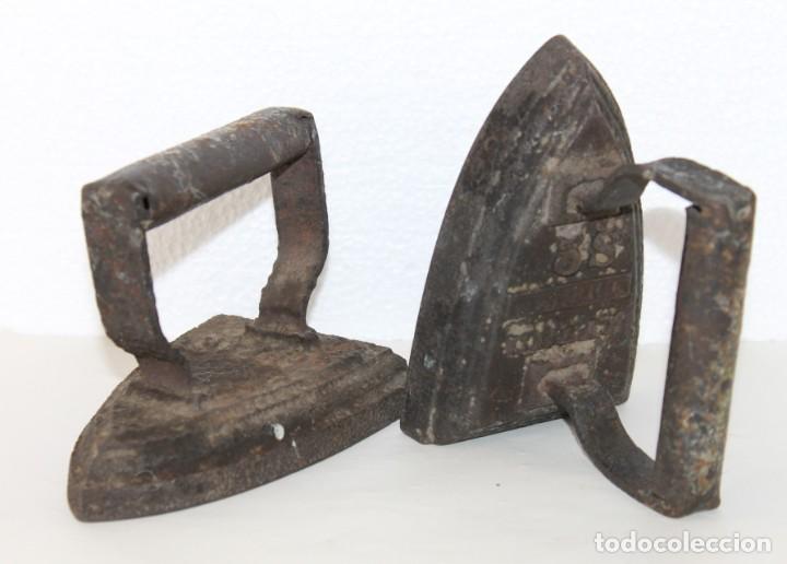 Antigüedades: Dos planchas de hierro antiguas. Kenrick cheap 3S, y Schurhoff cheap - Foto 6 - 270560603