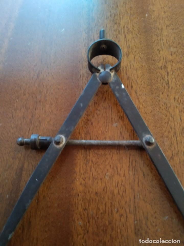 Antig&uuml;edades: Comp&aacute;s construcci&oacute;n - Foto 2
