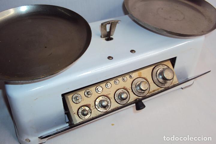 Antig&uuml;edades: Balanza con pesas antigua - Foto 4