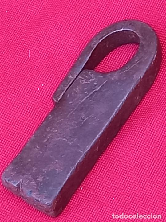 Antig&uuml;edades: LIBRA DE PESO, EN HIERRO FORJADO - - Foto 2