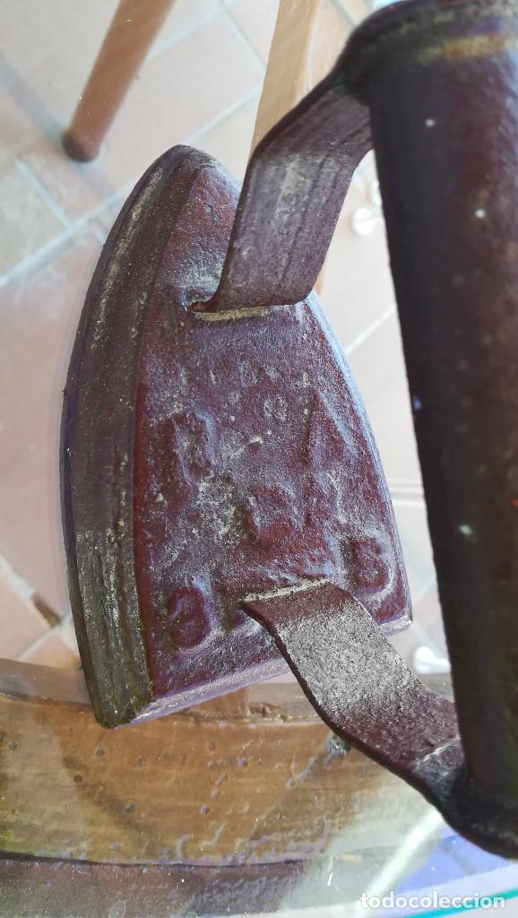 Antig&uuml;edades: plancha de hierro 1 - Foto 3