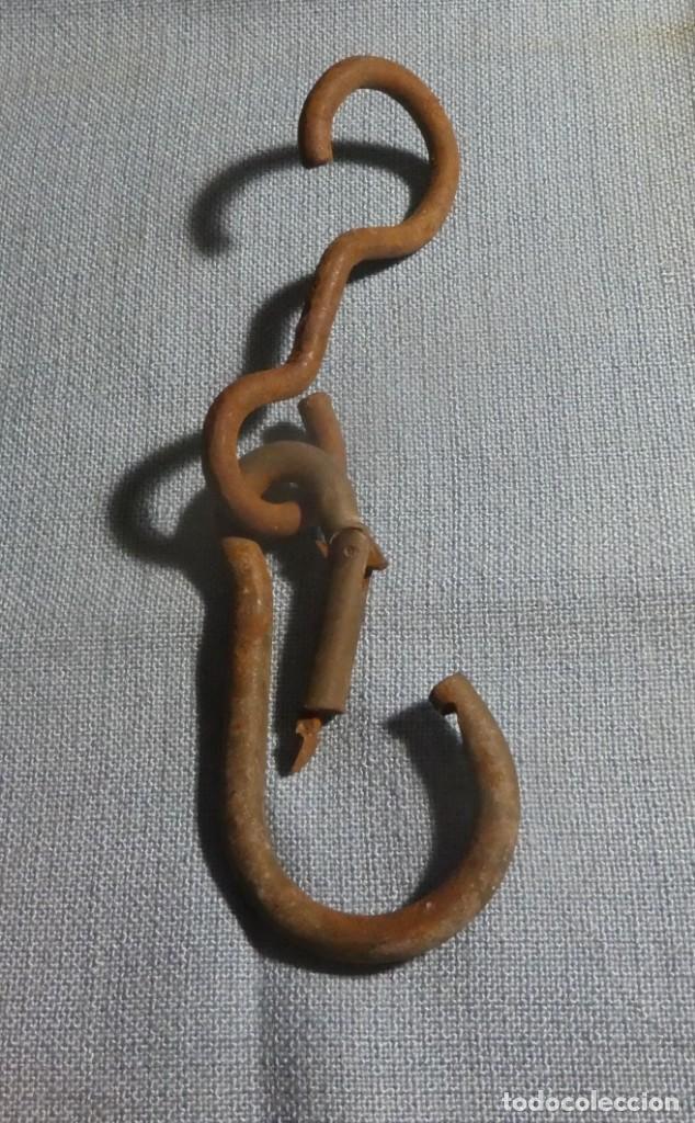 Antig&uuml;edades: MOSQUETON DE HIERRO CON GANCHO - Foto 2