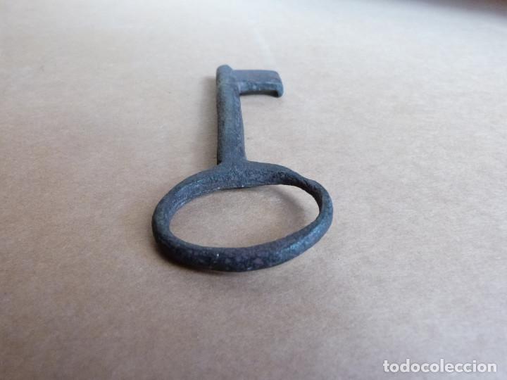 Antig&uuml;edades: LLave antigua de 15,5 centimetros - Foto 3