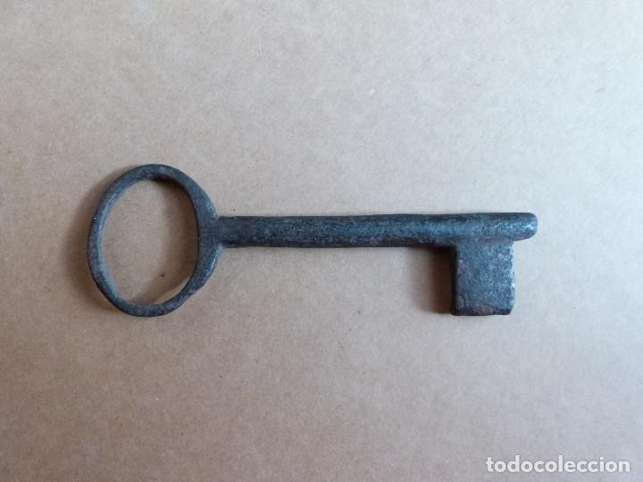 Antig&uuml;edades: LLave antigua de 15,5 centimetros - Foto 1