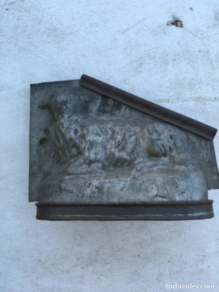 Antig&uuml;edades: Molde para el chocolate antiguo - Foto 1