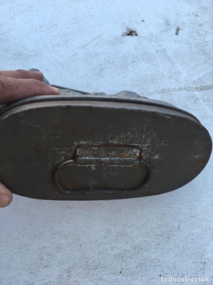 Antig&uuml;edades: Molde para el chocolate antiguo - Foto 4