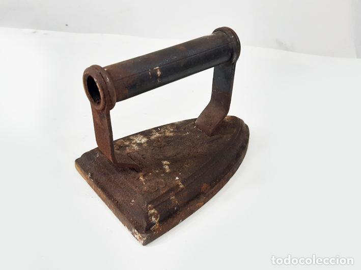Antig&uuml;edades: PLANCHA DE HIERRO UC N&ordm; 5. MONDRAG&Oacute;N - Foto 2