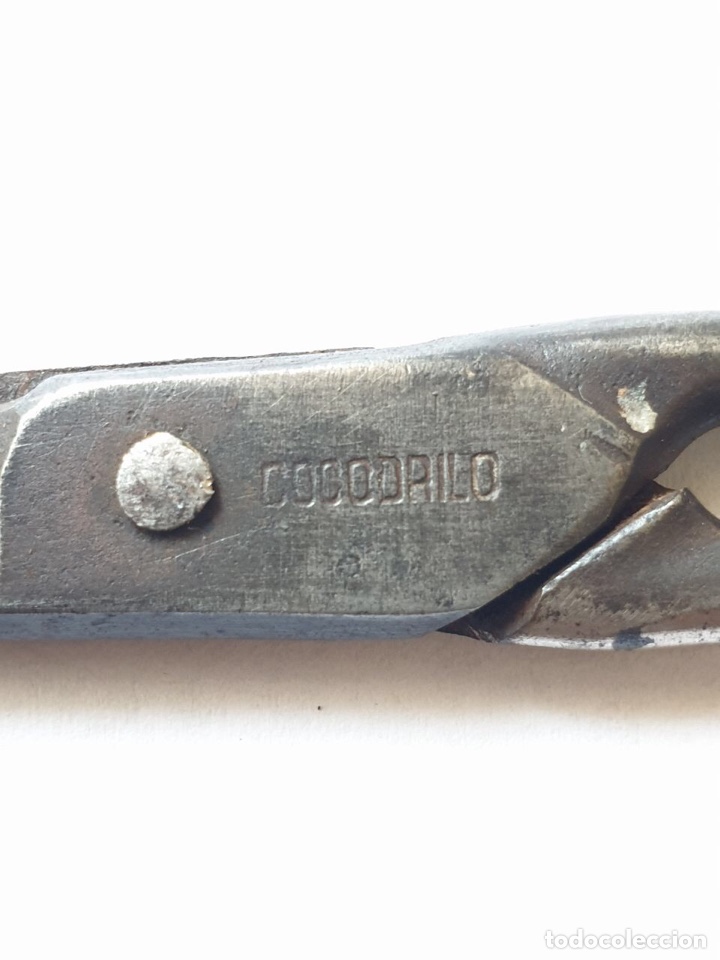 Antig&uuml;edades: Antiguas tijeras de marca Cocodrilo - Foto 3