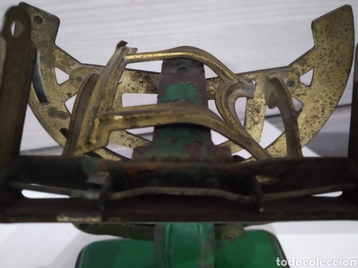 Antig&uuml;edades: Antigua Balanza de precisi&oacute;n MYC - Foto 2