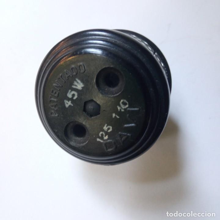 Antig&uuml;edades: Enchufe macho hembra marca DAVI 110-125v 40w - Foto 3