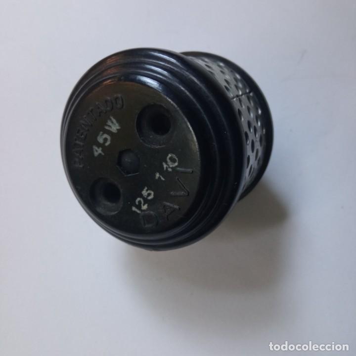 Antig&uuml;edades: Enchufe macho hembra marca DAVI 110-125v 40w - Foto 4