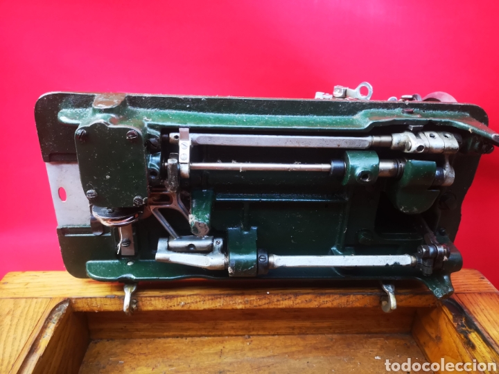 Antigüedades: Preciosa máquina de coser Refrey mod. Cl317 año 1957 - Foto 13 - 275528203