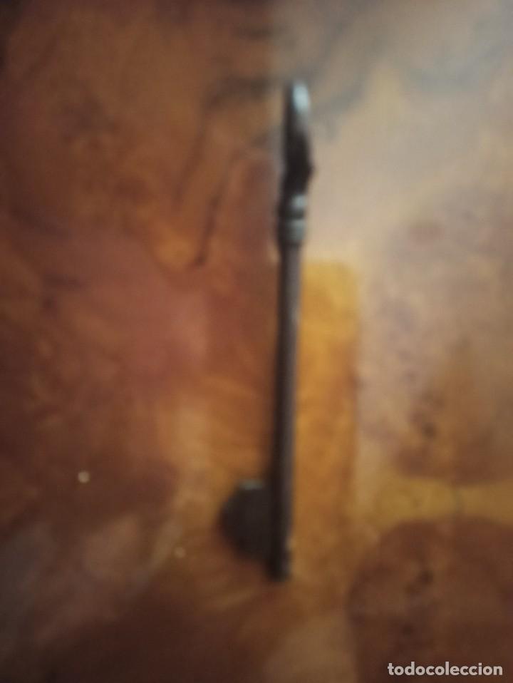 Antig&uuml;edades: Llave hierro antigua - Foto 4