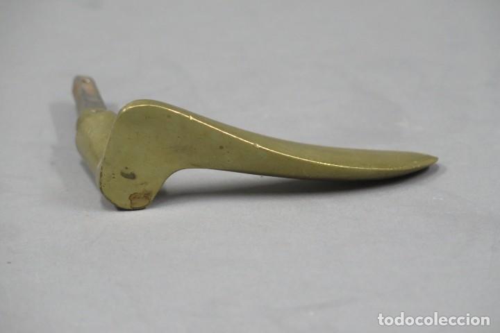 Antig&uuml;edades: MANILLA DE BRONCE PARA PUERTA. HACIA 1900 - Foto 1