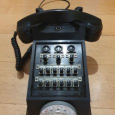 Teléfonos: TELEFONO BAQUELITA- ERICSSON MODELO COCODRILO PTT 1950 -CENTRALITA Y AURICULAR EXTRA. Lote 276721008