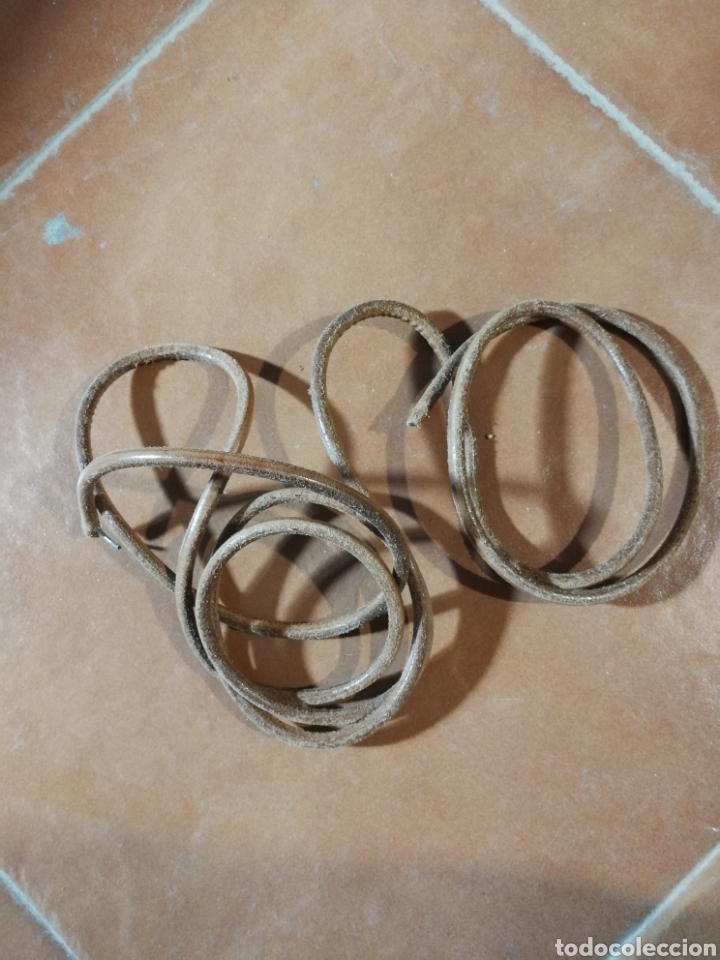 Antig&uuml;edades: Correa de cuero para maquina de coser - Foto 1